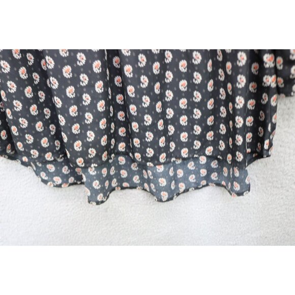 Sunday in Brooklyn 3/4 Bell Sleeve Dark Floral Tunic-Size Medium-Whimsigoth - Picture 7 of 12